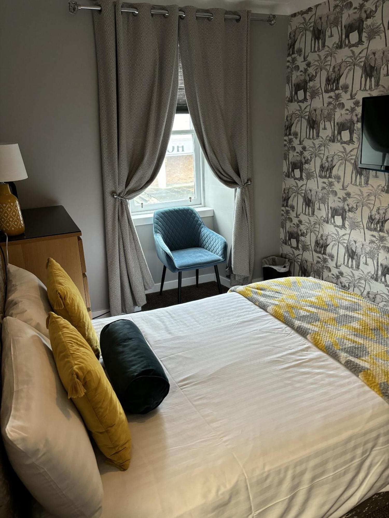 The Blackhorse Accommodation Ньютон Стюарт Экстерьер фото
